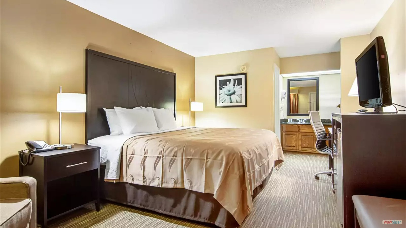 Standard King Room
